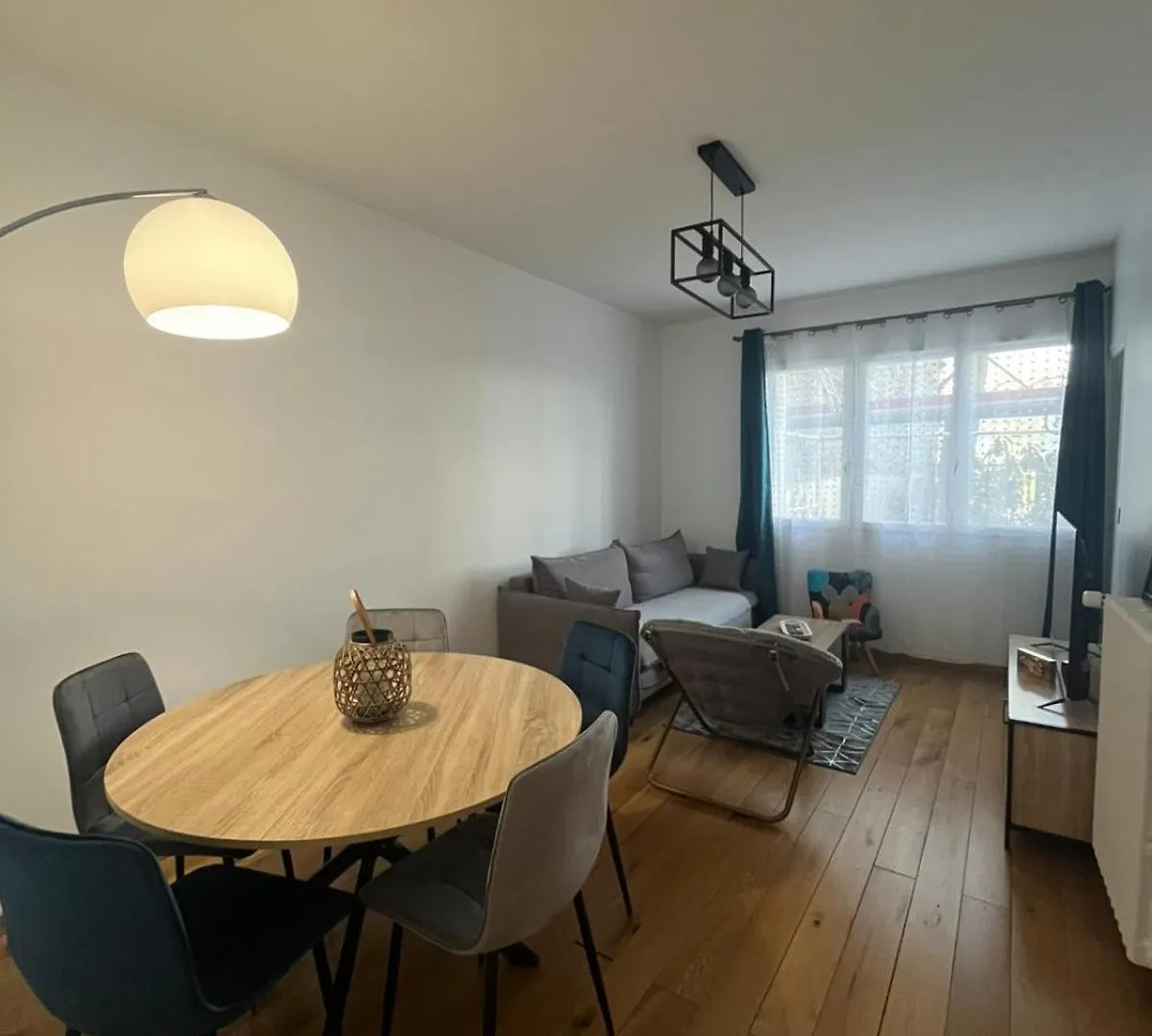Charmant Appartement 3 Pieces Paris